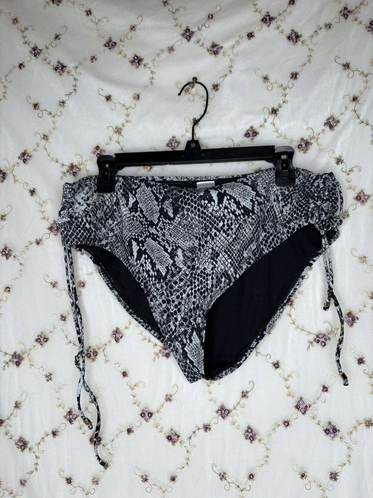 X-Large swim bottoms