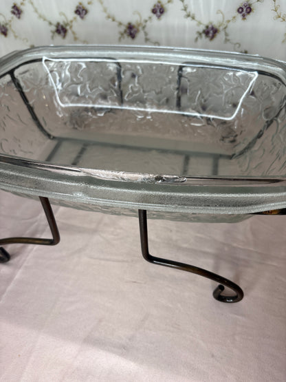 Baker & Metal Holder