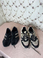 Size 7 left $1 right $3