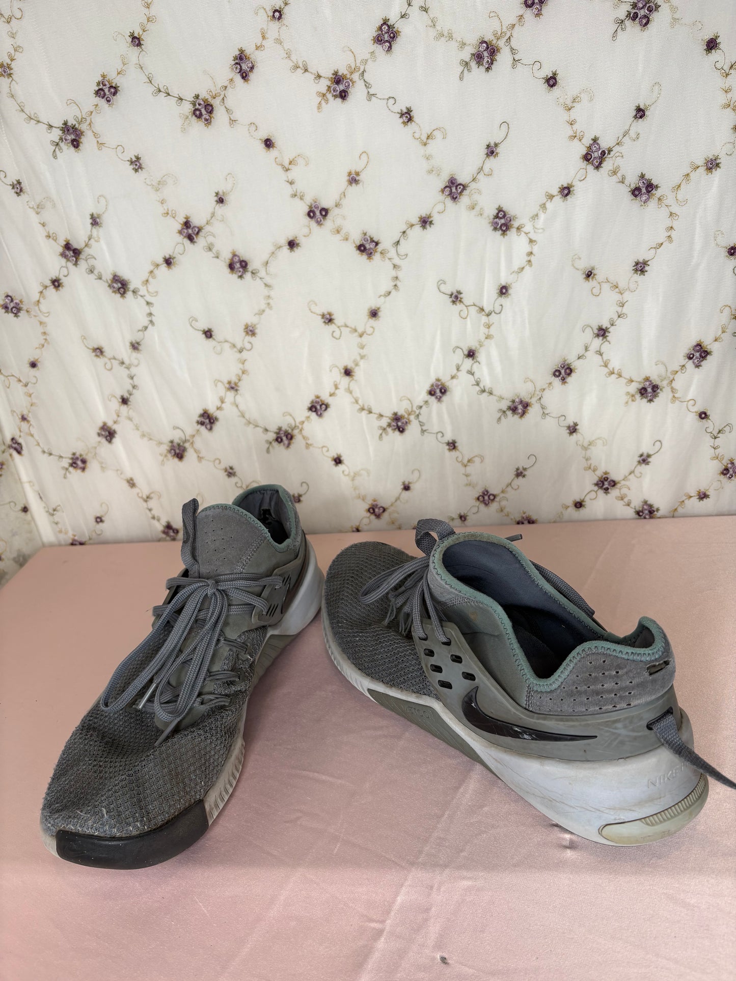 Men’s size 14